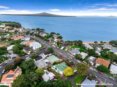 97 Vauxhall Road, Devonport