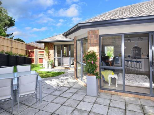 18 Andre Rise, Stanmore Bay