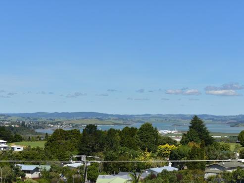 9 Old Parua Bay Road, Parahaki