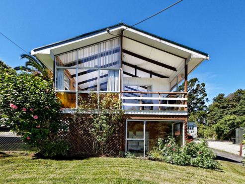 11 Upland Road, Huia