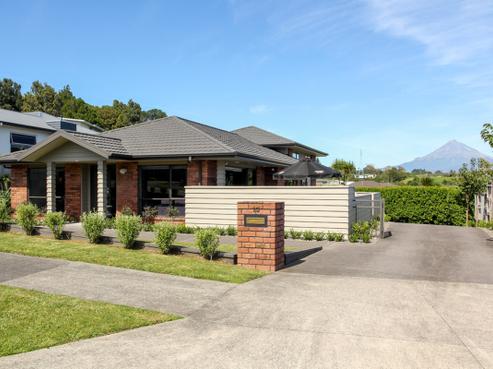13 Anderson Way, Highlands Park
