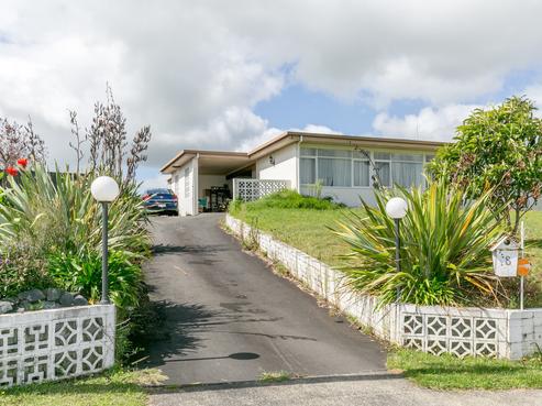 8 Cowley Drive, Temple View