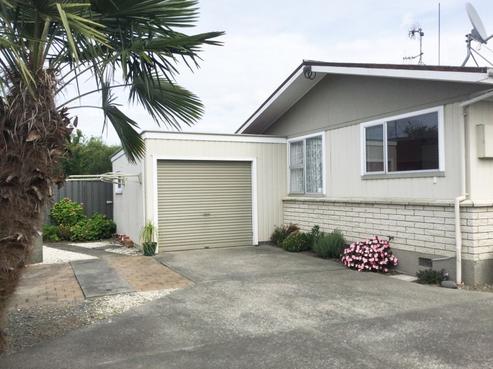 3/6 Russell Road, Marewa