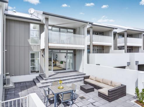 8 Moores Road, Silverdale