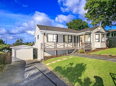 15 Meadowood Drive, Unsworth Heights