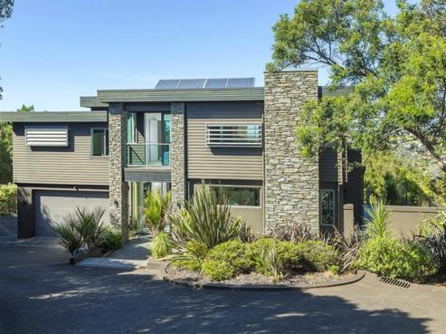 106 Hillcrest Road, Hatfields Beach