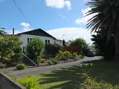 33 Pratt Avenue, Foxton Beach