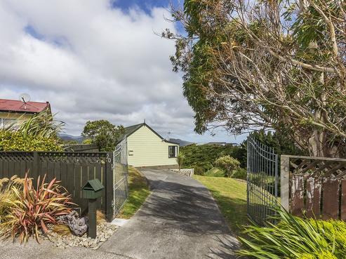 20 Outram Grove, Kelson