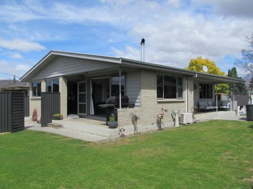 17 Campbell Street, Alexandra