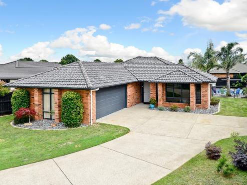 33 Winchester Place, Rototuna North