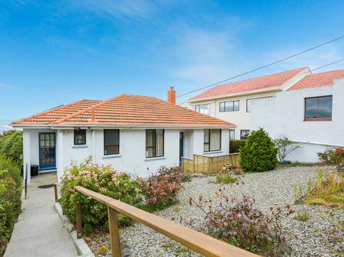 84 Helensburgh Road, Halfway Bush