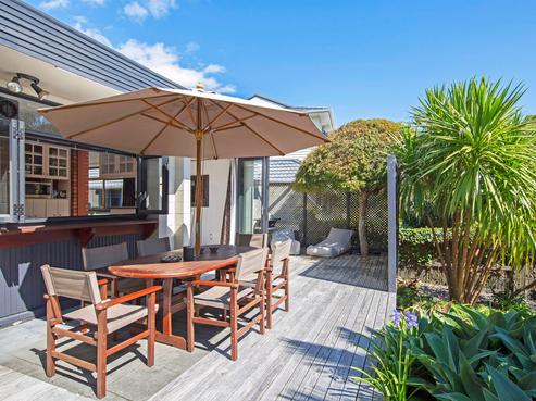 33 The Crest, Sunnyhills