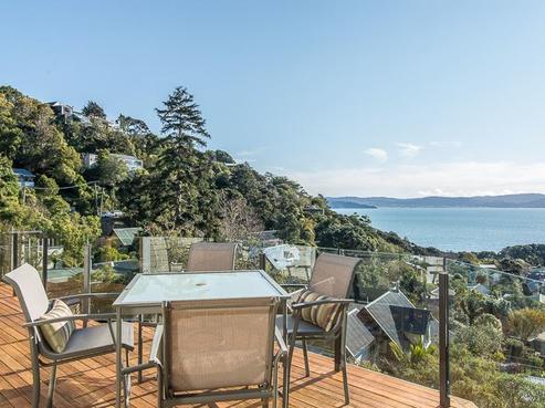 7 Korimako Road, Days Bay