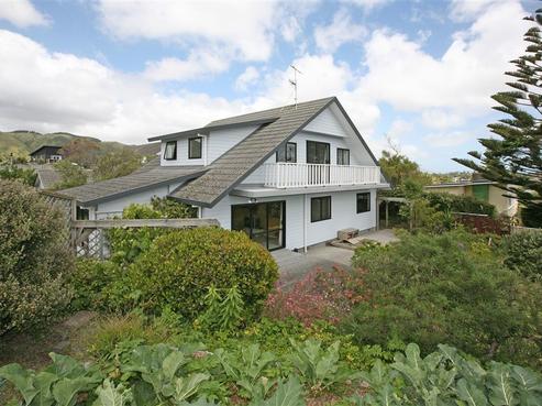 11 William Avenue, Raumati South