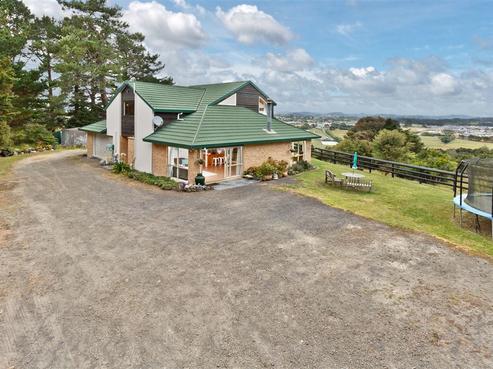 49 Pinetone Road, Kumeu