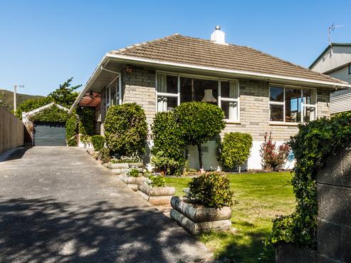 254 Taita Drive, Taita