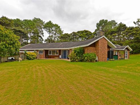 28A Crows Road, Swanson