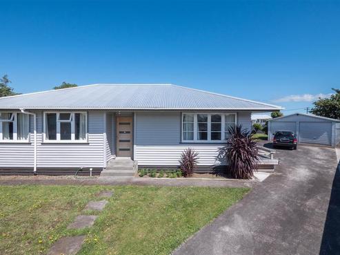 5 Sutton Place, Hawera