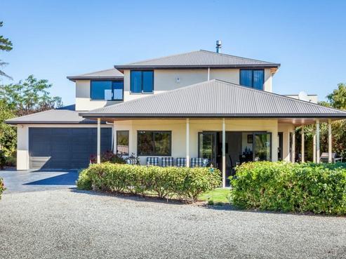 14 Pisa Moorings Road, Cromwell