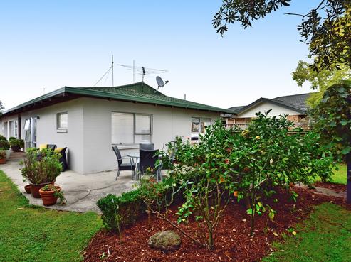 2/73 Florence Avenue, Orewa