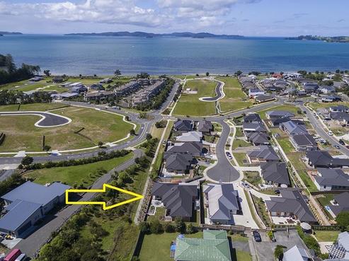 10 Hapuka Close, Snells Beach