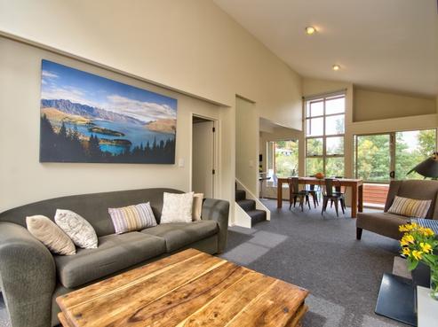 35A Watts Road, Fernhill/Sunshine Bay