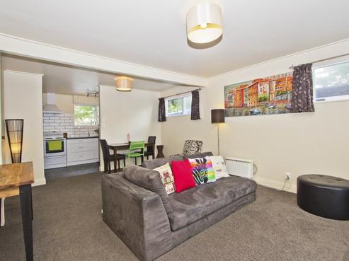 1/1106 High Street, Taita