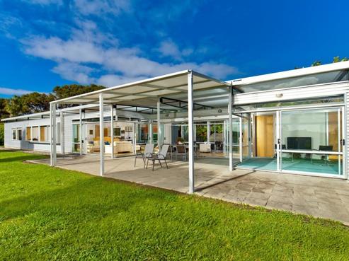 15 Gum Road, Henderson Valley