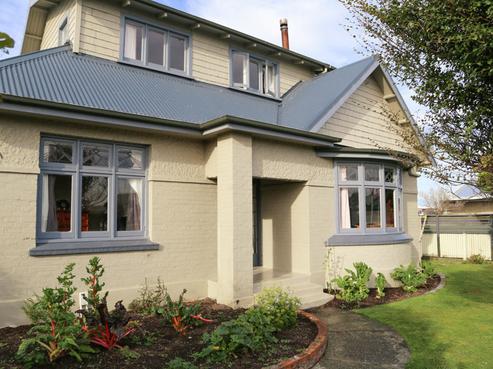 1 Lowe Street, Avenal