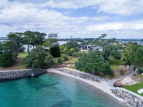7 Aarts Place, One Tree Point