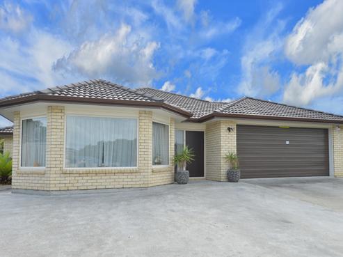 83 Pebble Beach Boulevard, Kamo