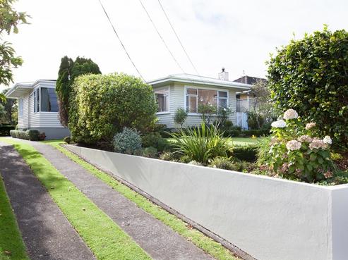 33 Ropiha Street, Fitzroy