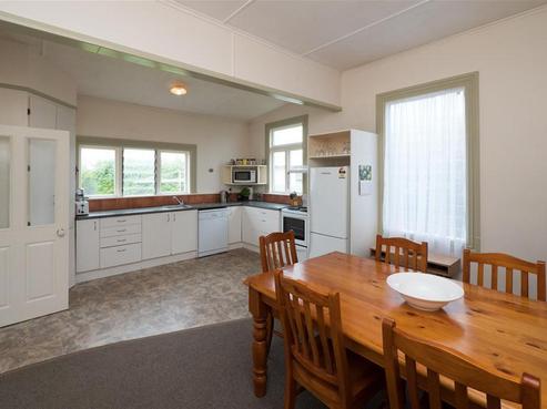 140 Argyle Street, Hawera