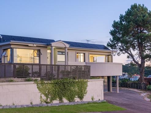 106 Knights Road, Rothesay Bay