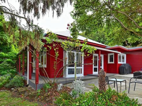 50 Hawkhurst Road, Lyttelton