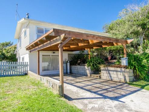 19 Ruru Road, Otaihanga