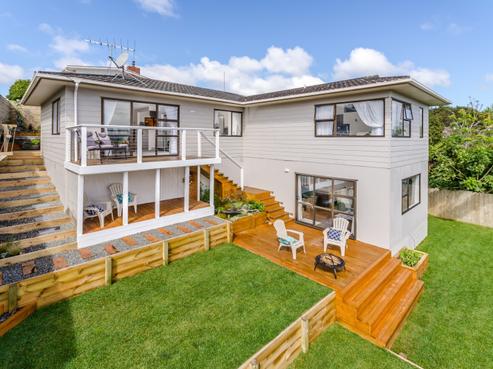 2/594 East Coast Road, Pinehill
