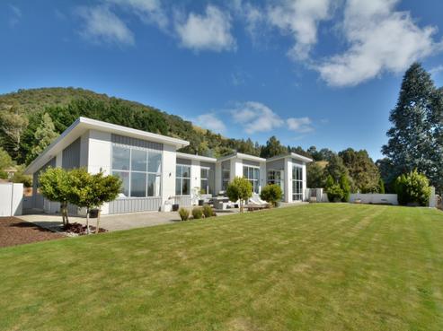 158 Saddle Hill Road, Saddle Hill