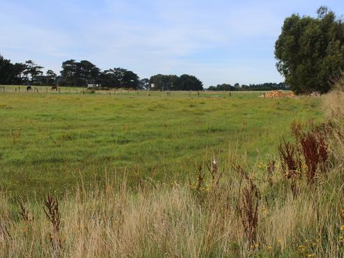 381 Avon Road, Tisbury
