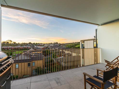 304/1 Bluegrey Avenue, Stonefields