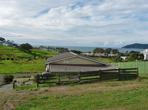 228 State Highway 10, Coopers Beach