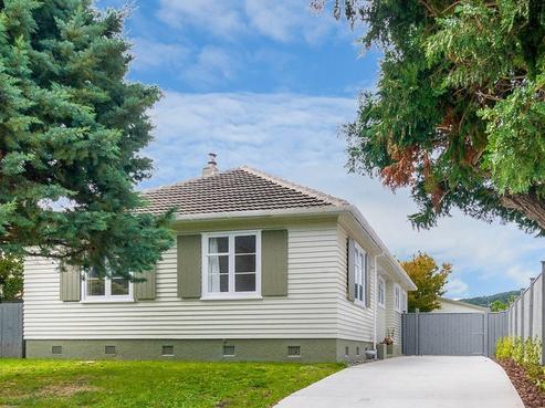 16 Pringle Street, Taita