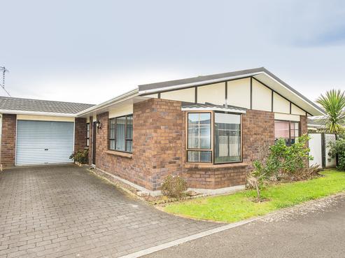6A Somerset Road, Springvale