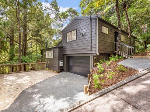 95 Wirihana Road, Titirangi