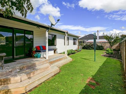 14B Galloway Street, Hamilton East