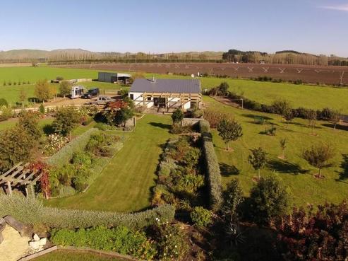 194 Rosser Road, Longlands