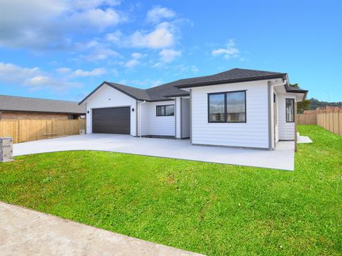 12 Lewis Younie Road, Kumeu