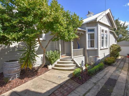 4 Gamma Street, Belleknowes
