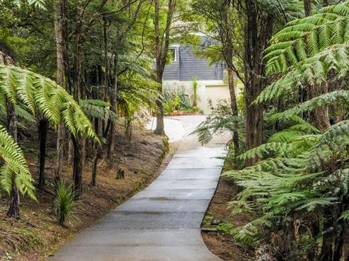 7 Hayes Road, Henderson Valley