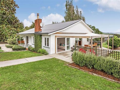 182 Parker Lane, Buckland